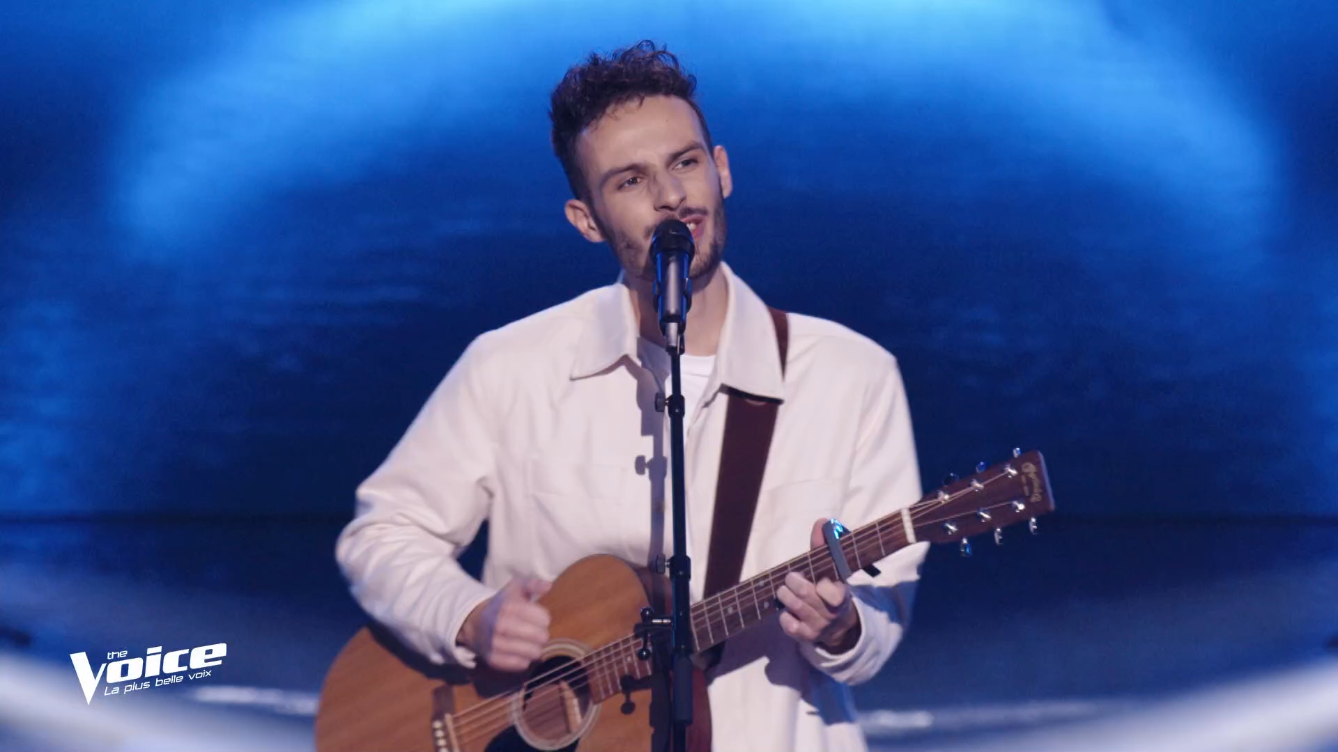 Interview de Léo Vita : sa découverte de la musique et son expérienc expérience The Voice